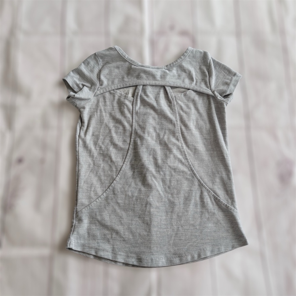 Members Mark Active Girls Size Small 5/6 T Shirt Short Sleeve Gray Rainbow Heart - Picture 2 of 8